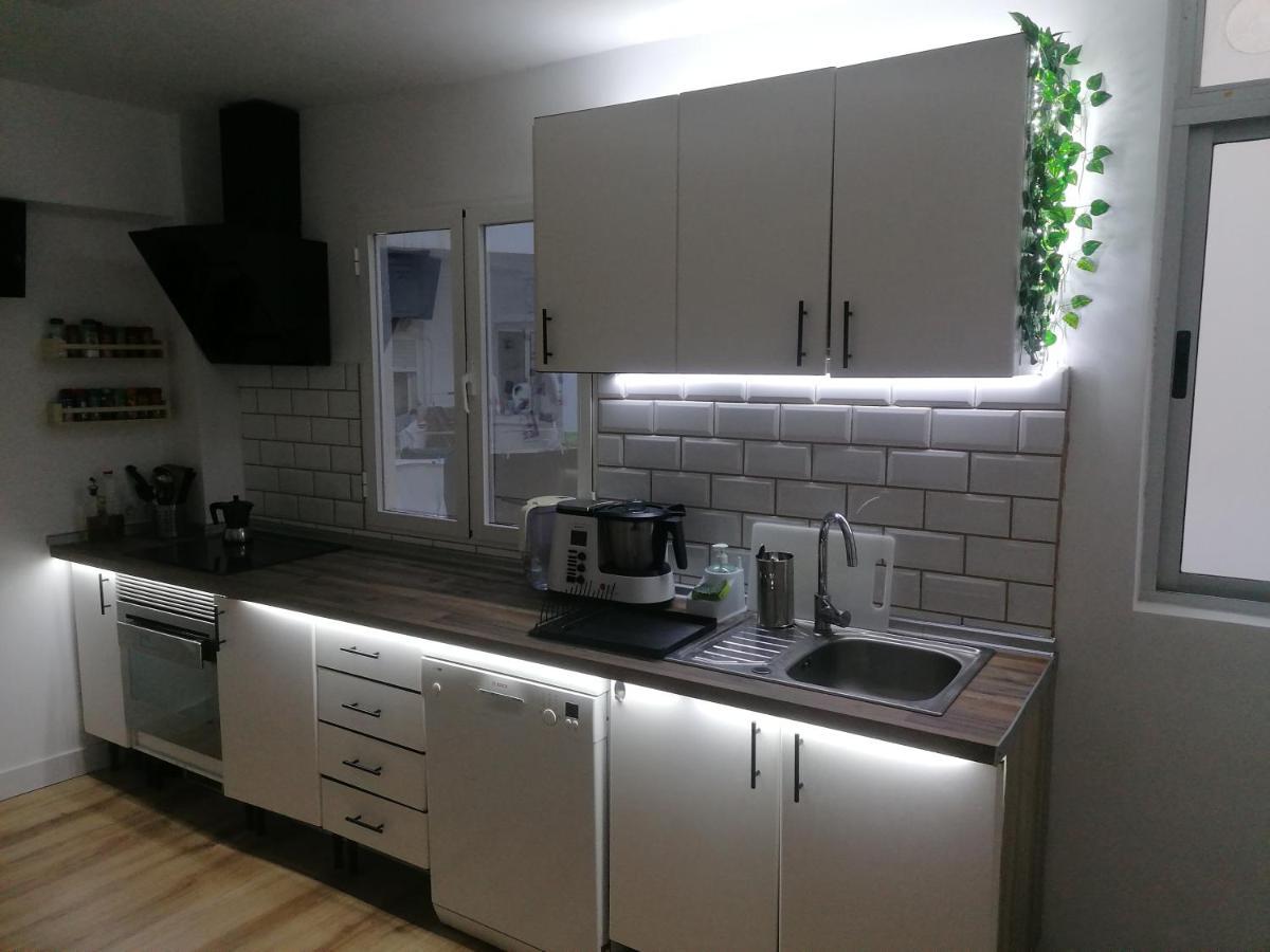 Piso Agradable Cerca De La Playa Apartamento Almería Exterior foto