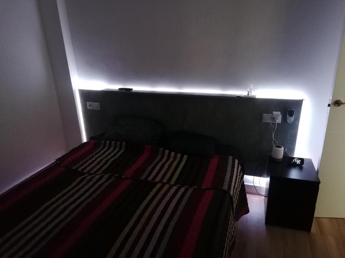 Piso Agradable Cerca De La Playa Apartamento Almería Exterior foto