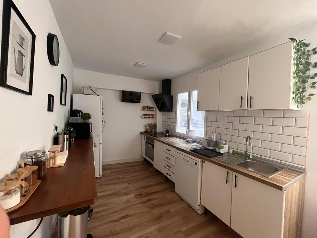Piso Agradable Cerca De La Playa Apartamento Almería Exterior foto